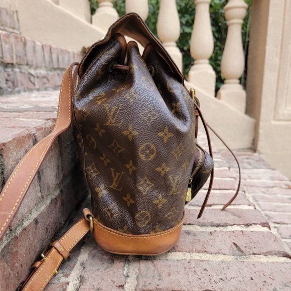 Louis Vuitton Monogram Montsouris Backpack - Picture 6 of 16